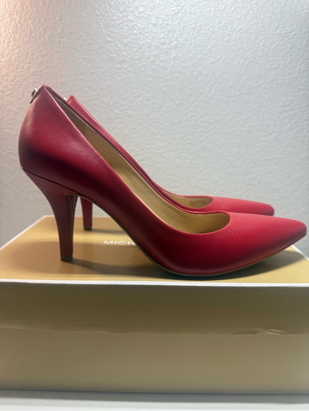 Michael Kors Red Pointed-Toe Mid Heel Pumps